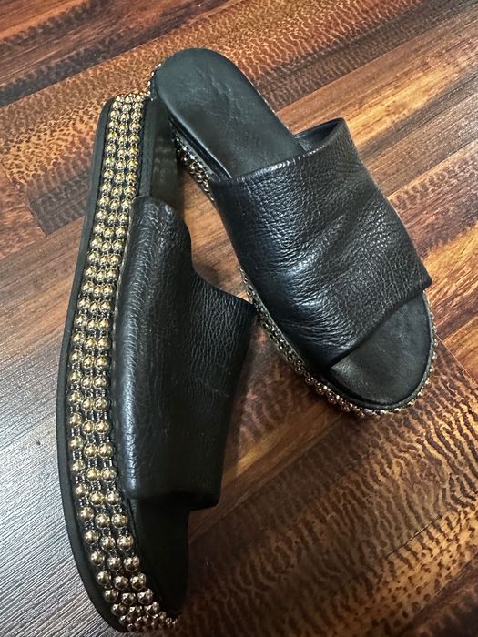 Шльопанці Russell & Bromley  39