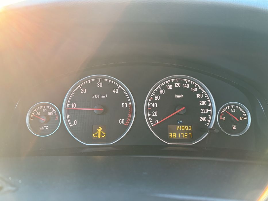 Opel Vectra C 1.9cdti 150km