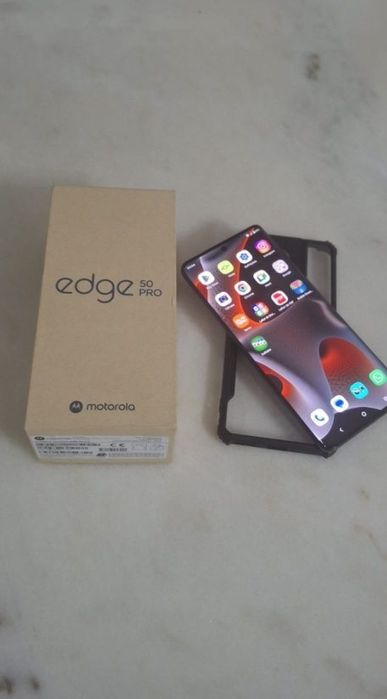 Motorola 50 pro 12ram