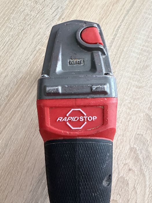 Szlifierka kątowa Milwaukee M18 CAG125XPDB
