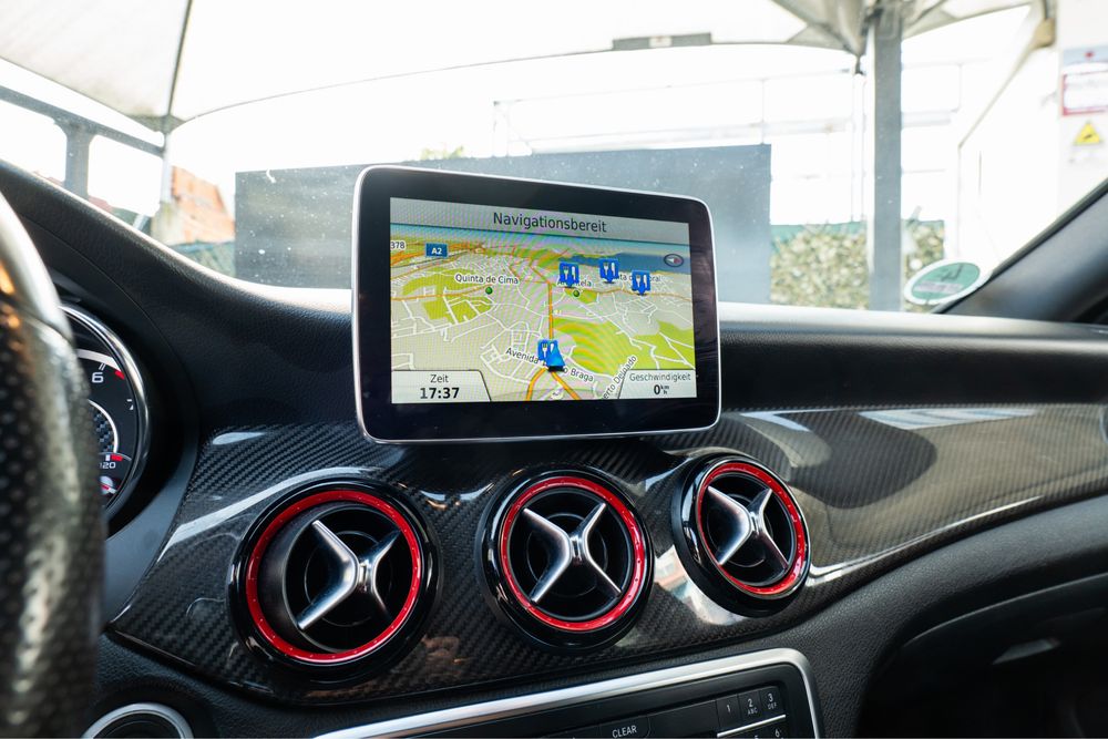 Mercedes Benz CLA45 AMG