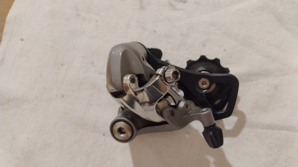 Desviador traseiro Shimano 105 RD 5700 de 10v