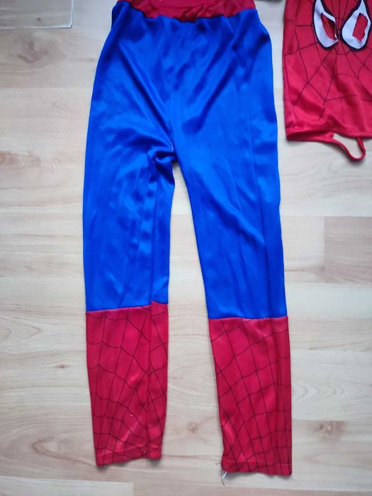 Strój Spiderman 128