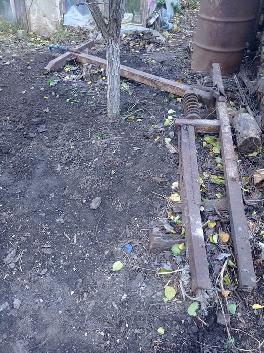 Ручний колун для дров