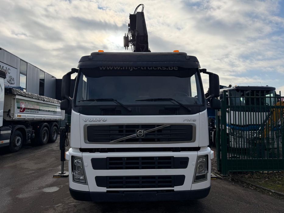 VOLVO FM GRUA E AMPLIROLL COMO NOVO APENAS 180.000km ###OPORTUNIDADE##