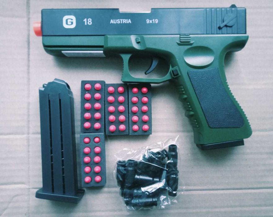 Дитячий пістолет. Детский пистолет