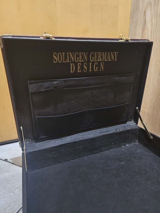 Walizka na dokumenty  aktówka teczka dyplomatka czarna SOLINGEN GERMANY DESIGN