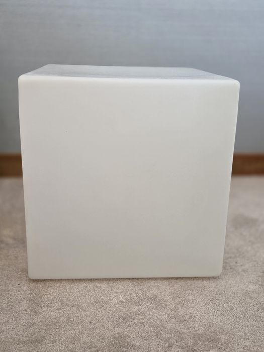 2 Cubos Luminosos / Candeeiros de Apoio — 35€