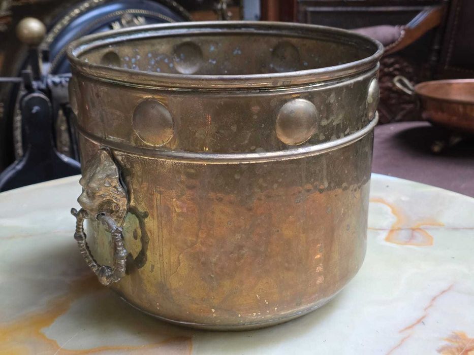 Pojemnik dekoracyjny osłonka donica mosiądz z lwimi uchwytami 26 cm #378 Stylowy Węgrów