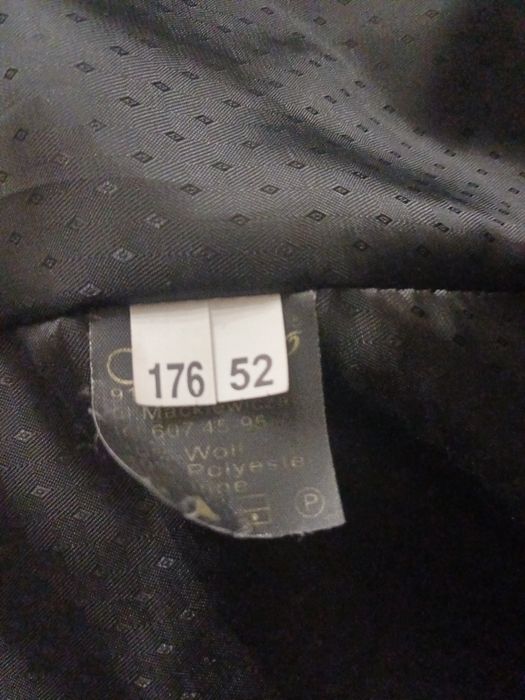 Sprzedam garnitur męski kolor stalowy