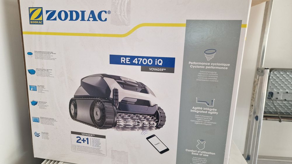 Robot para lavar piscina - Aspirador Voyager™ RE 4700 iQ