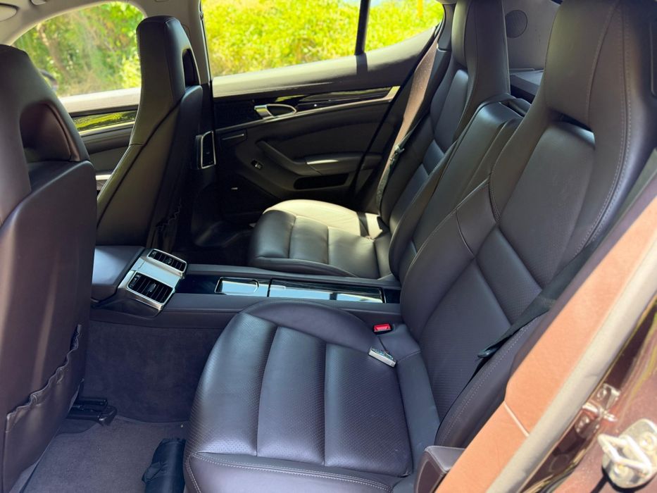 Porsche Panamera 3.0 V6 Diesel 250cv