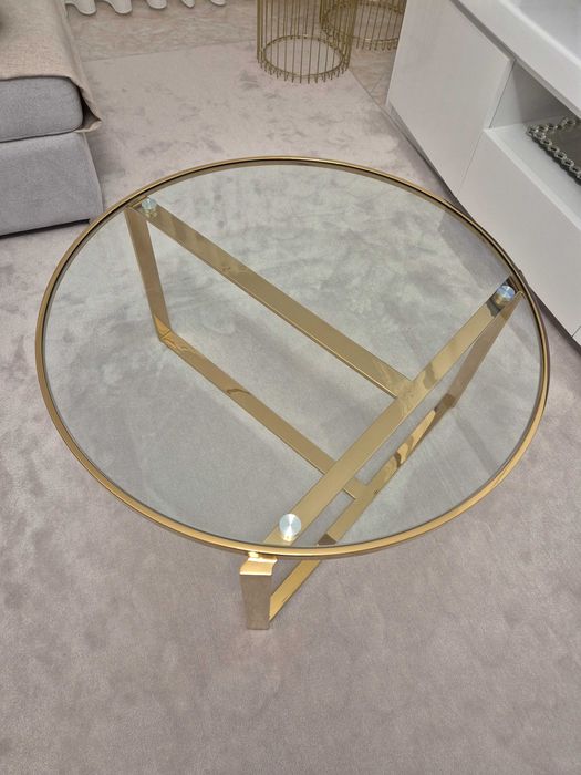 Mesa de centro dourada