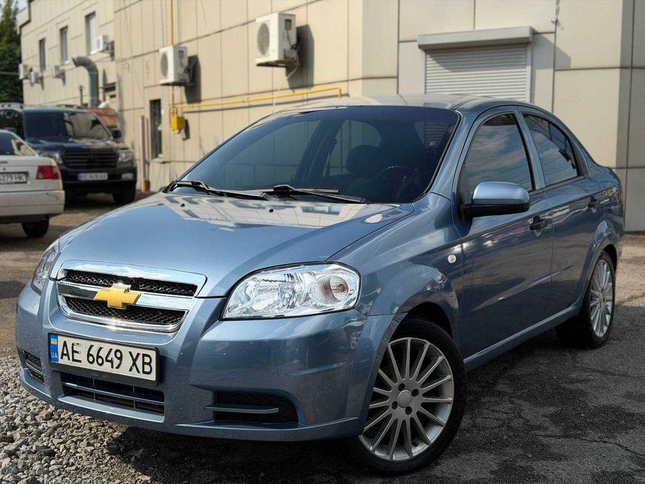 Продам Chevrolet Aveo 2006 С газом и кондером