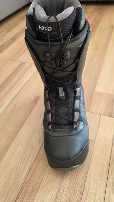 Buty snowboardowe Nitro Venture TLS r. 45 1/3 (30 cm)