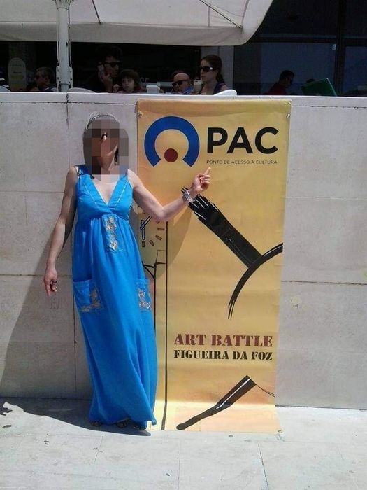 Vestido azul comprido de verão