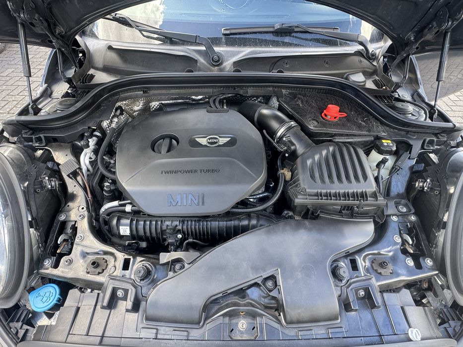 Mini cooper S 2.05159346863774310411