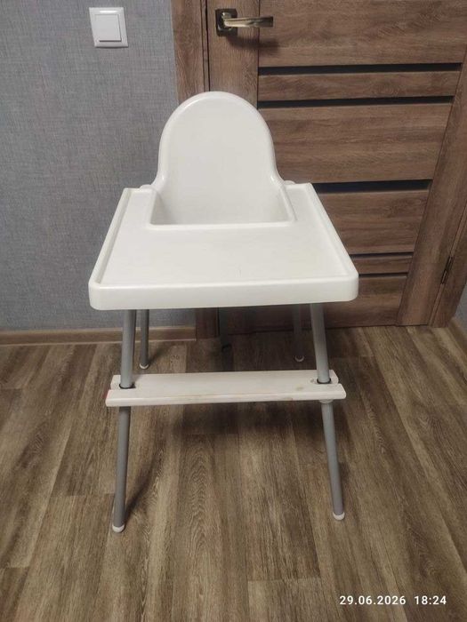 Стільчик для годування IKEA Antilop + підніжка