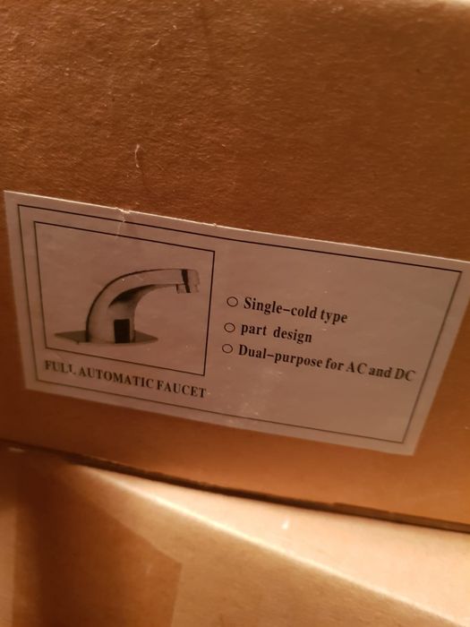 Bateria umywalkowa bezdotykowa fotokomórka