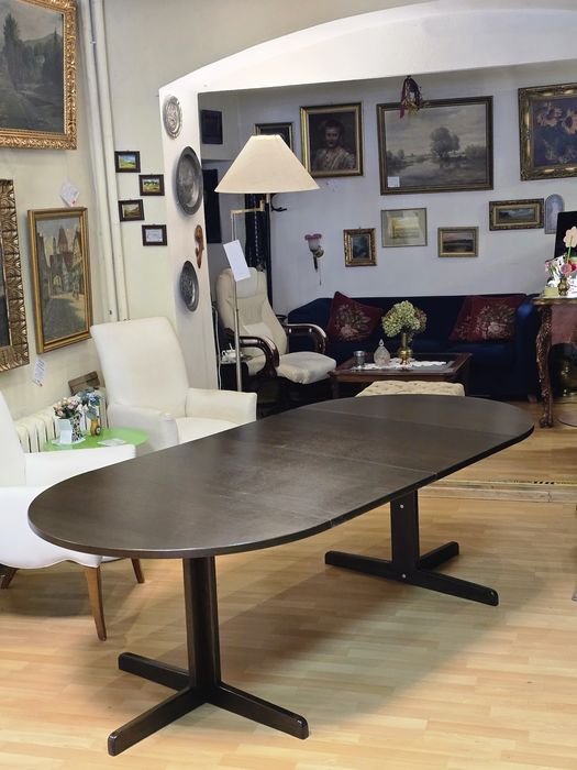 Rozkładany solidny okrągły stół vintage marki Thonet