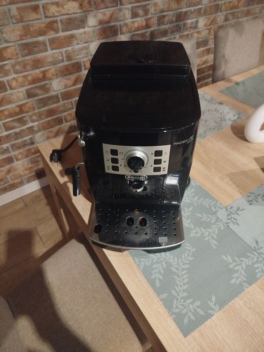 Ekspres DeLonghi Magnifica S