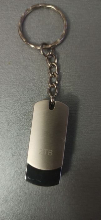 Флешка 2 ТЕРАБАЙТ нова