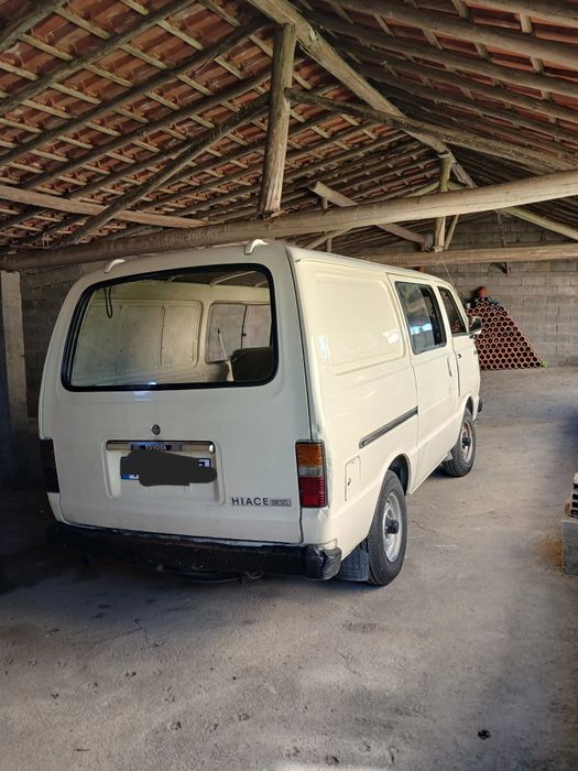 Toyota hiace lh20