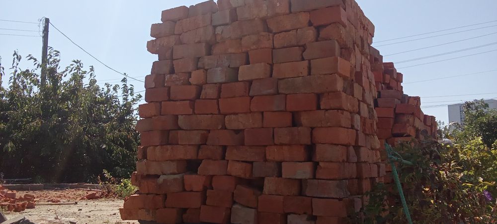 Продам цеглу облицювальну та понотілу