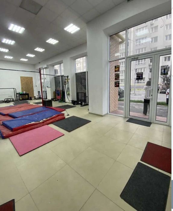 Продаж комерційного приміщення у ЖК «Династія»