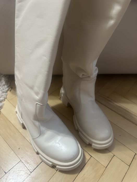 Сапоги високі білі світлі