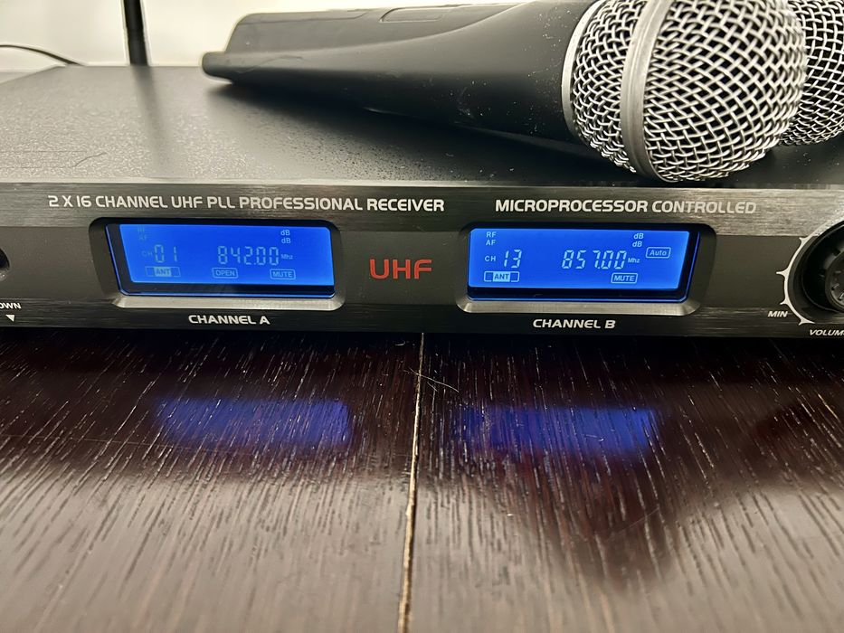 Mikrofony bezprzewodowe Omnitronic UHF 500