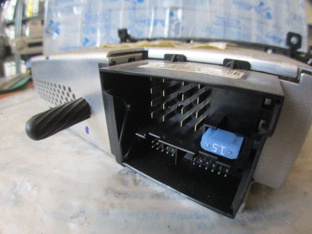 Rádio / auto-rádio BMW 1 (F20)