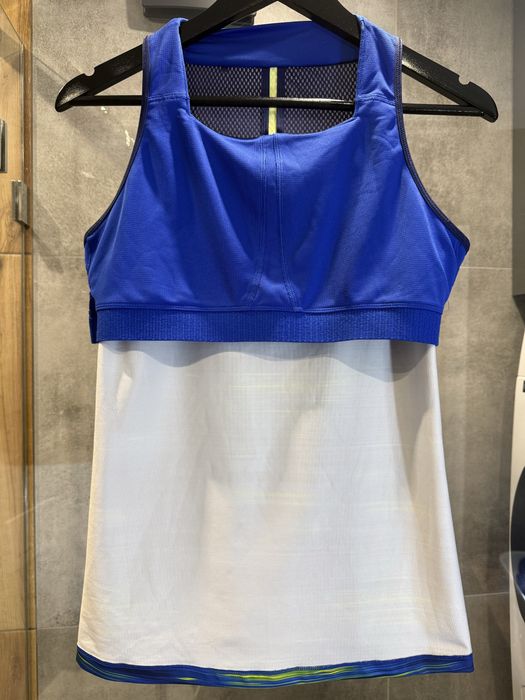 Спортивна майка Adidas ClimaCool з вбудованим топом