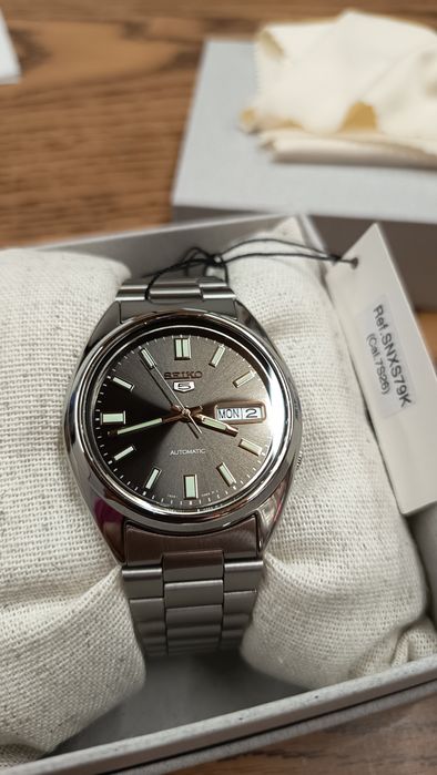*NOVO* Seiko snxs79k1 (37 mm)