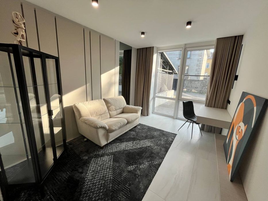 Здається в оренду 3к.таунхаус біля Кварцу вул Головна