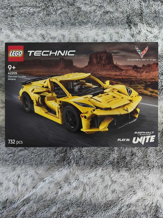LEGO 42205 Technic - Chevrolet Corvette Stingray