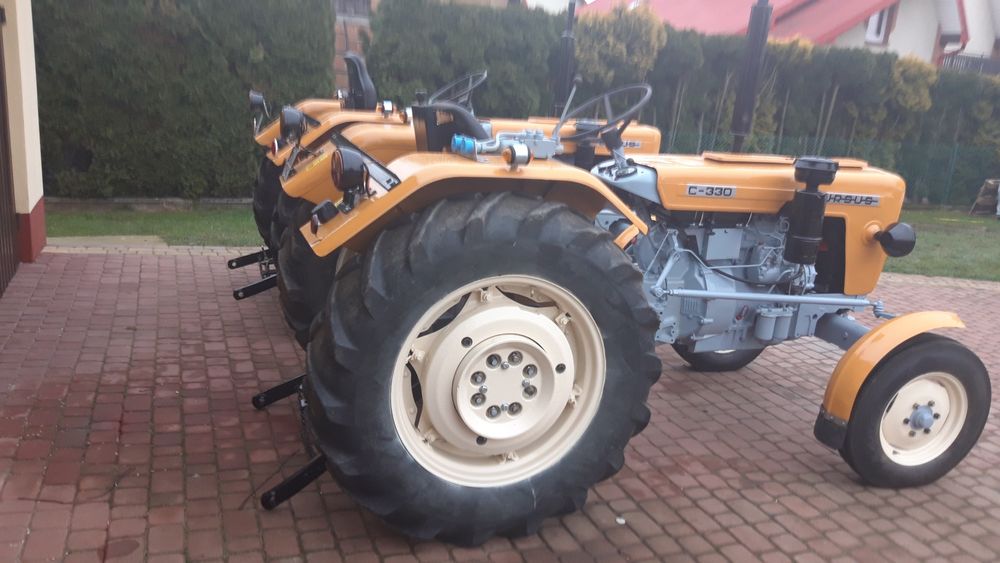 Ursus  c 330   c 335