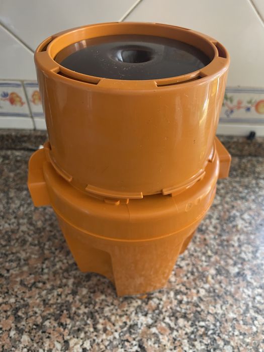 Picadora Moulinex  em bom estado