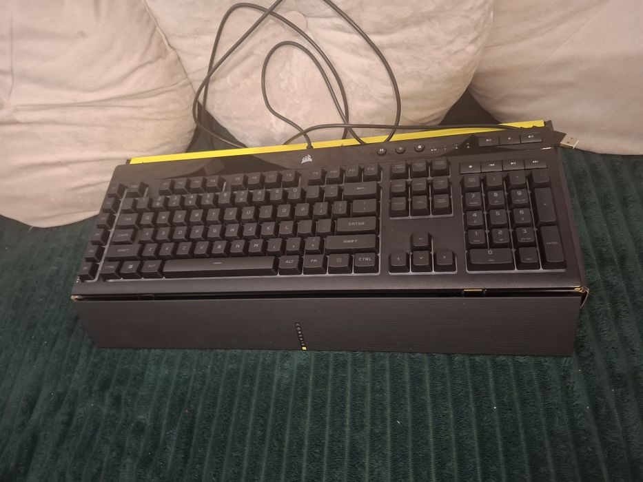 Klawiatura Corsair K55 RGB PRO