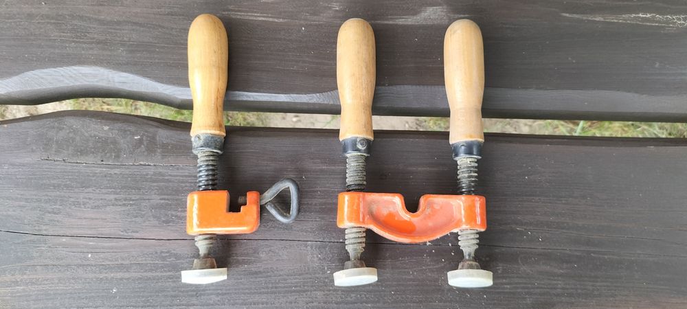 Ścisk stolarski krawedziowy