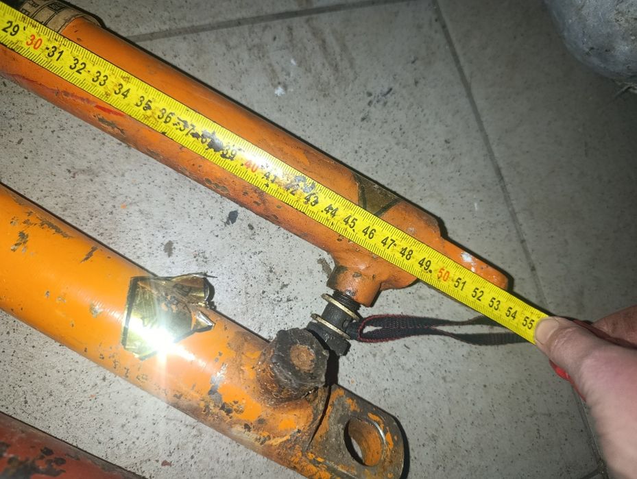 Продам гидроцилиндры