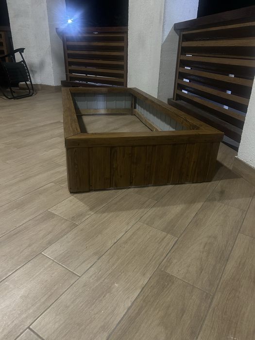 Надгробки металеві колір дерево