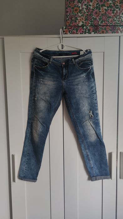 Spodnie jeansowe Reserved Denim, z rozdarciami