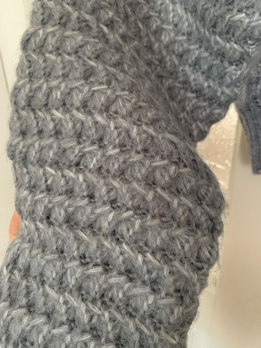 Теплий светр