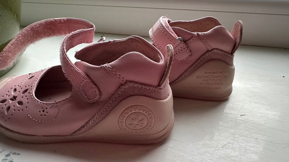 Дитячі сандалії Biomecanics Для дівчинки, 22