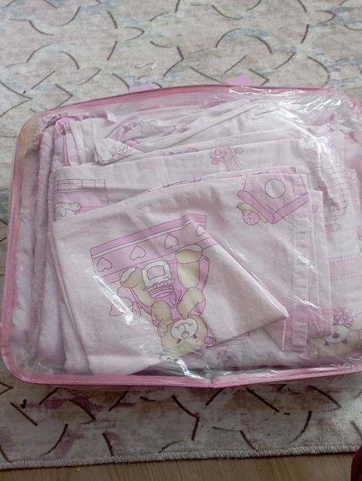 Дитяча постіль бортики на ліжечко