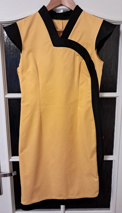 Sukienka elegancka żółto-czarna