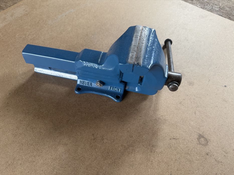 Kute stalowe Imadło Heuer Front Brockhaus