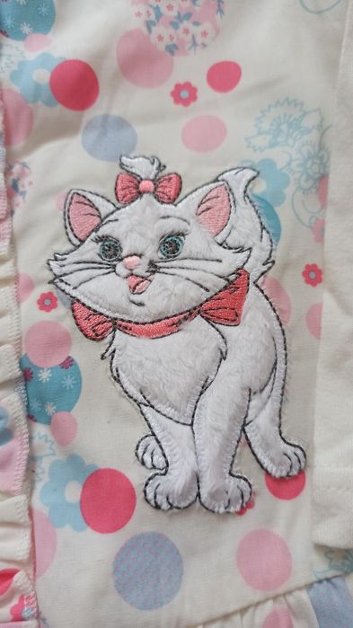 Śliczny komplet Disney sukienka leginsy