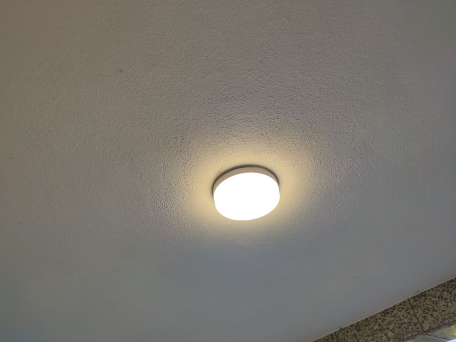 Focos / Candeeiros LED - NOVOS